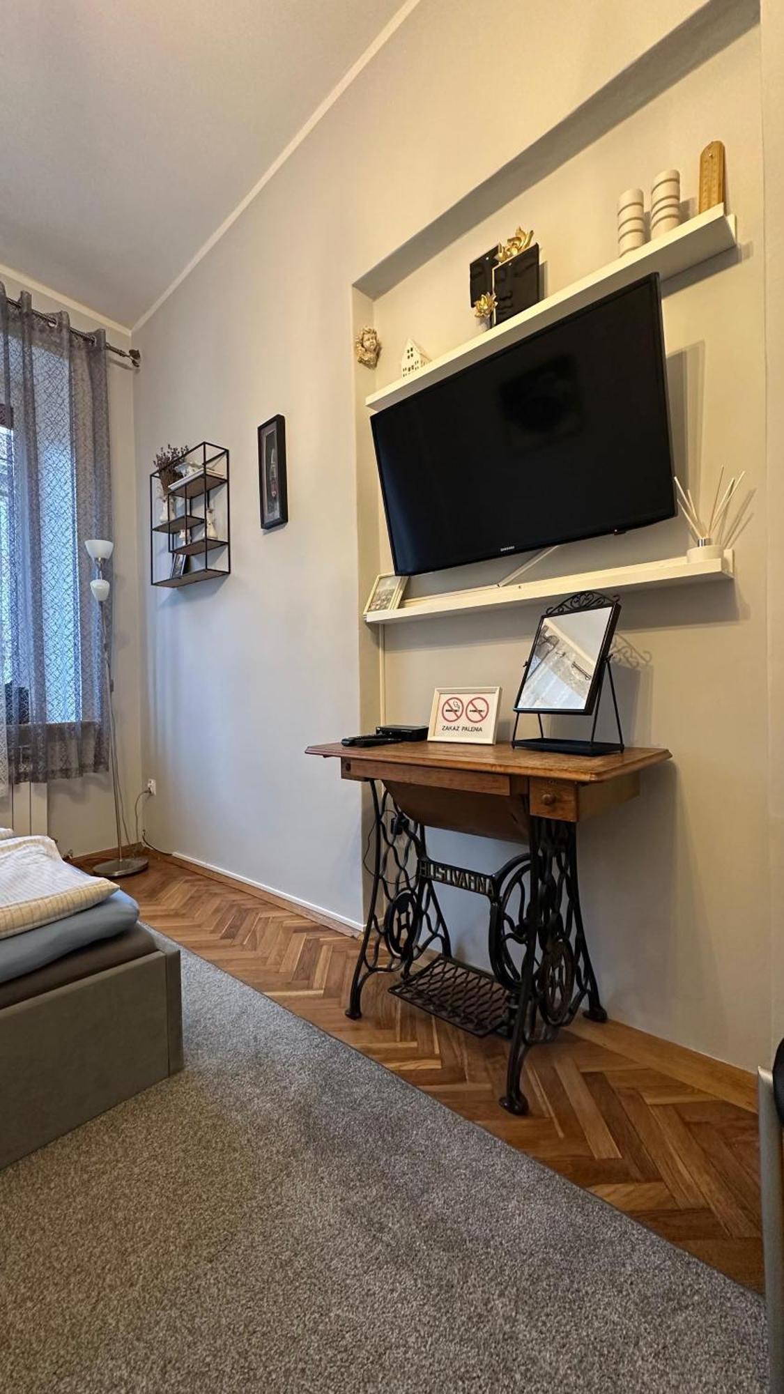 Apartament Przy Dworcu Radom Dış mekan fotoğraf